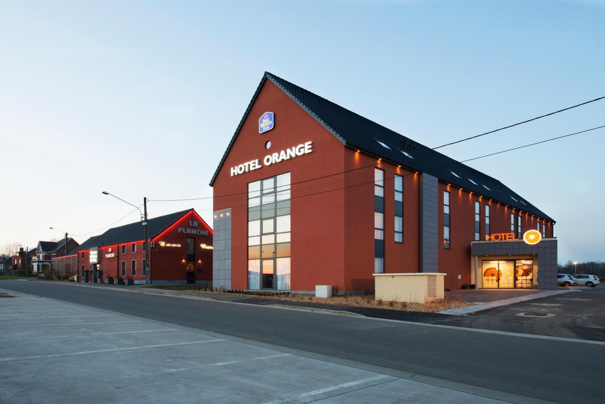 Orange Hotel La Louvière Exteriör bild